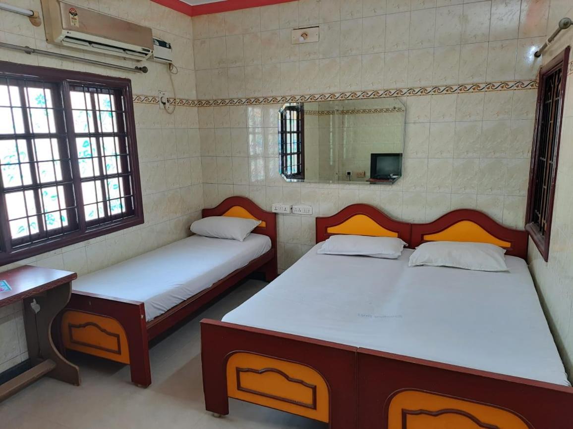 Charminar Residency Villa Chennai Dış mekan fotoğraf